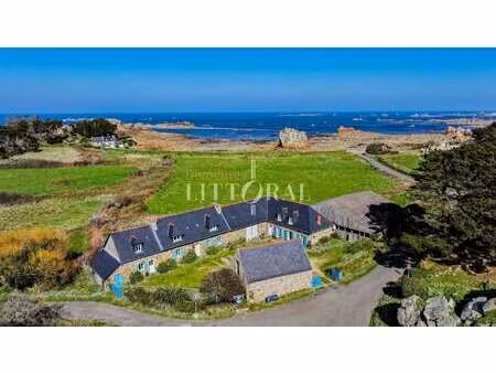 vente maison à plougrescant (22820) : à vendre / 210m² plougrescant