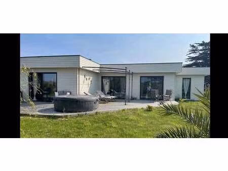 vente maison à plounévez-lochrist (29430) : à vendre / 172m² plounévez-lochrist