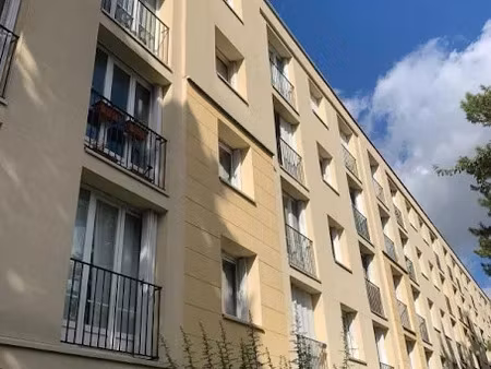 location appartement 3 pièces 67 m² à bry-sur-marne (94360)  1 190 €