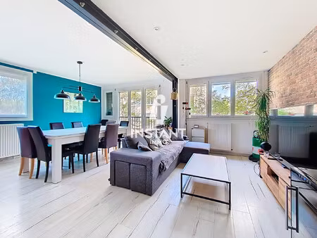 proche rer c - 83 m² - caves - parking