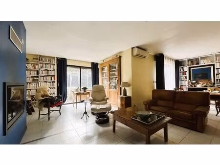 montpellier aiguelongue vaste maison t5 + garage + cave