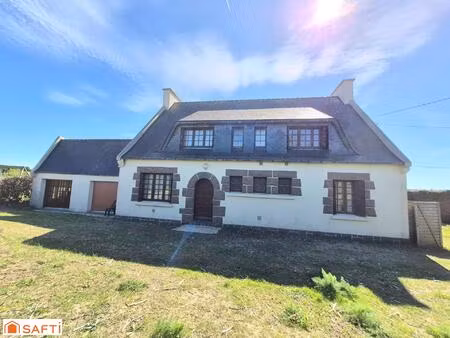 grande maison avec deux logements