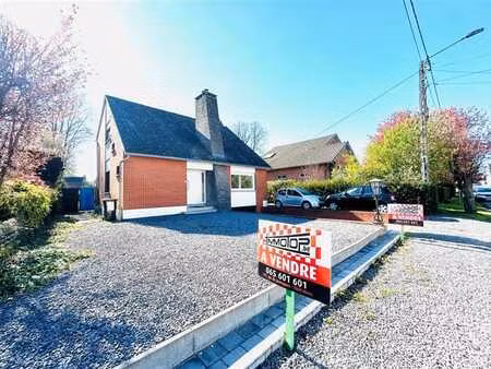 situation prisée... a 2 pas du centre ville montois