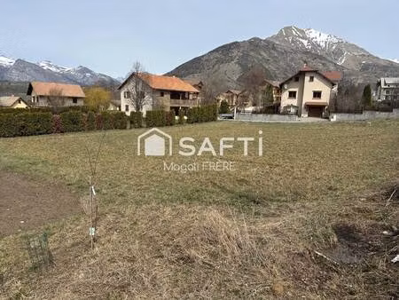 terrain constructible à vendre