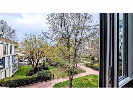 location meublée appartement 2 pièces 48.02 m² à saint-denis (93200)  990 €