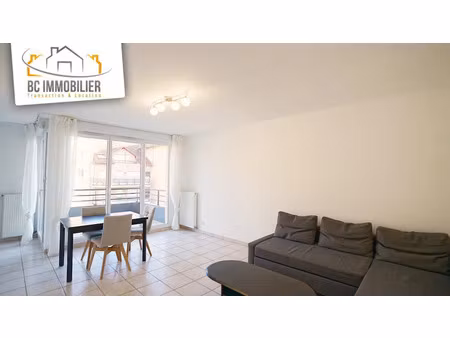 location meublée appartement 2 pièces 53.85 m² à saint-genis-pouilly (01630)  1 450 €