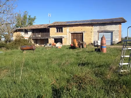 location maison 3 pièces 80 m² à saint-sardos (82600)  470 €