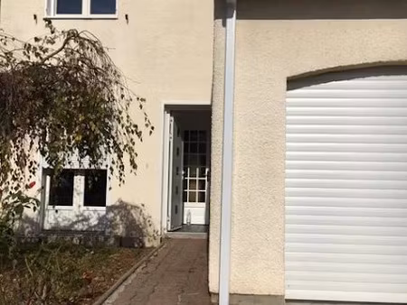 location maison 5 pièces 94 m² à pessac (33600)  1 263 €
