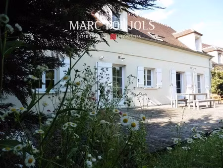 location maison 8 pièces 230 m² à senlis (60300)  2 530 €