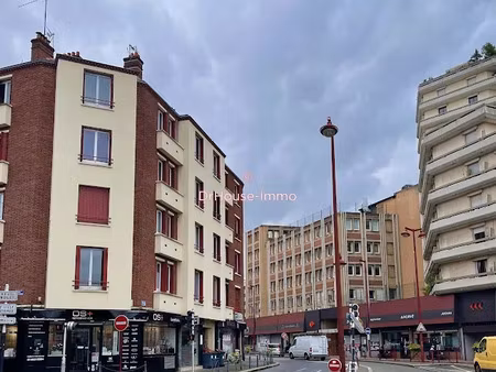 location locaux professionnels 4 pièces 56 m² à les lilas (93260)  2 300 €