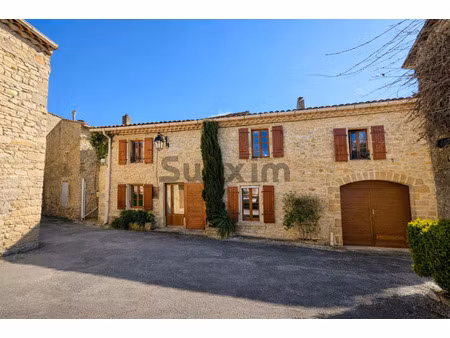 pierre  charme & potentiel à 20 min d'alès et 30 min de nîme