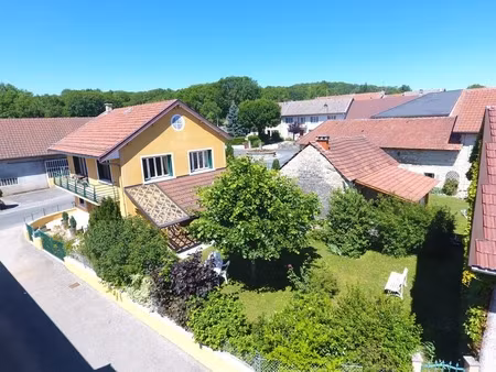 dpt ain (01)  à vendre ordonnaz maison p4 de 91 m² avec terrain de 387 m²