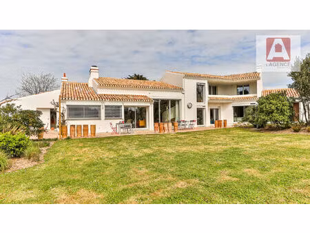 maison saint gilles croix de vie 8 pièce(s)