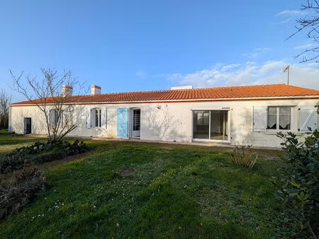 maison beauvoir sur mer