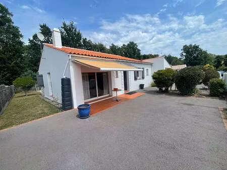 vente maison à challans (85300) : à vendre / 100m² challans