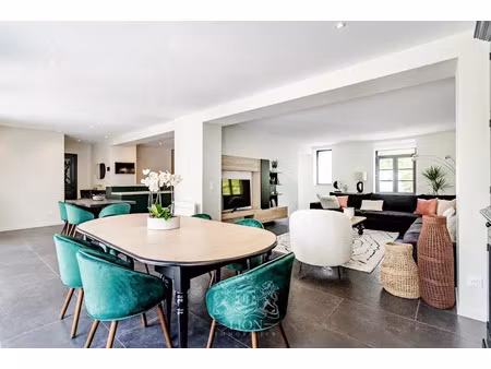 location meublée maison 5 pièces 183.93 m² à villeneuve-d'ascq (59491)  3 550 €