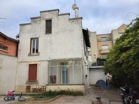 immeuble à vendre