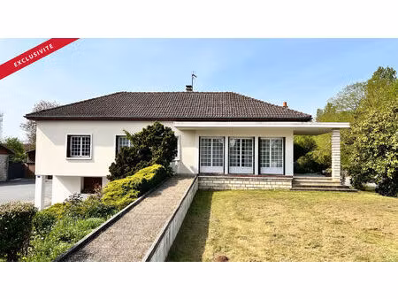 pavillon sur sous-sol à chaunay