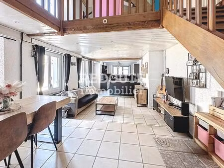 maison avec cour et dépendance  avenay val d'or