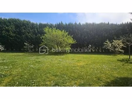 terrain de 666 m² à plougoulm