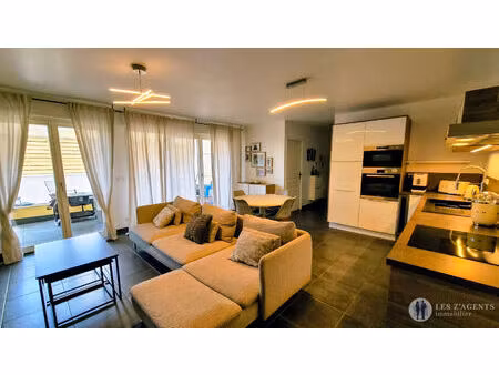 appartement t2 avec terrasse - garage - parking - seyssins (hauteurs)