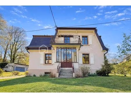 maison mansart sur 1277m2 de terrain