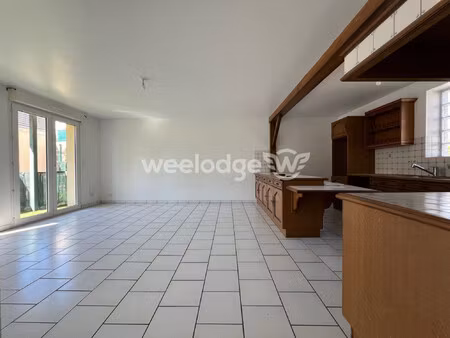 limayappartement f3  68m2  centre-ville  parking