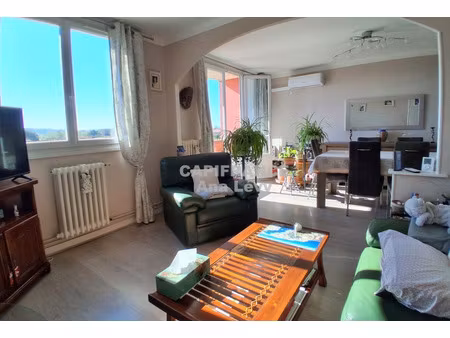 portet village 3 pièces 66 m² avec balcon  cave et parking