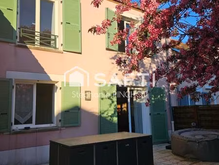 maison 119 m²  3 chambres (possibilité 4)  jardin  garage  proche commodités