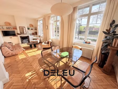 maison de caractère rénovée - 130 m² - jardin 550 m² - tramway à pied