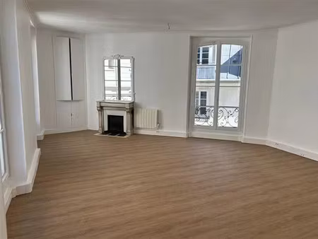 location bureau paris 2ème (75002) 64 m²