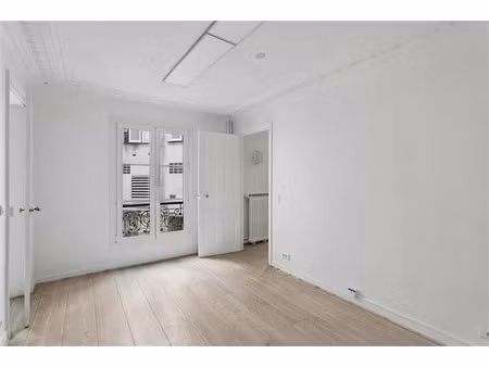 location bureau paris 10ème (75010) 49 m²