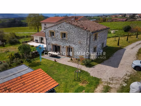 maison 6pièce(s) 4chambre(s) 158 m² mornant (69440)