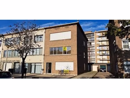 appartement te huur in merksem met 2 slaapkamers