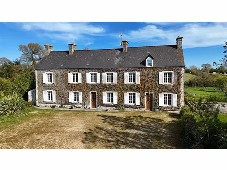 vente maison 9 pièces 240 m² à crasville (50630)  374 400 €