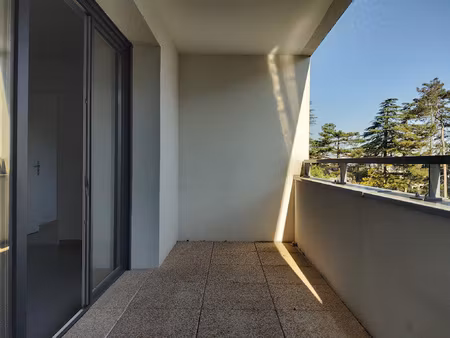 achat appartement 2 pièces 40m² meyzieu 69330