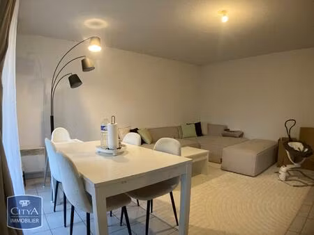 location appartement 2 pièces 48m² moissac 82200