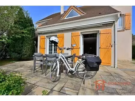 maison de 5 chambres de luxe en vente à marolles-en-brie  île-de-france