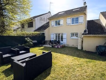 maison de luxe de 3 chambres en vente à le plessis-trévise  île-de-france