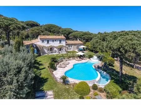 charmante villa provençale entre vignes et mer