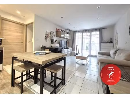 appartement t2 rez de jardin plan de la tour