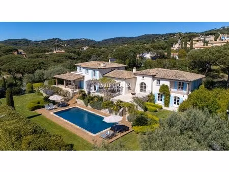 propriété à vendre à gigaro - à pied de la plage