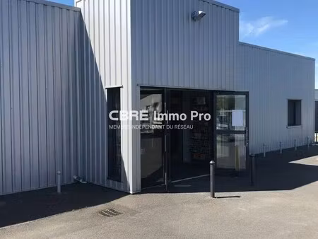 achat local commercial 470m²