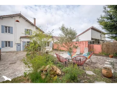vente maison 5 pièces 124.77 m² à rion-des-landes (40370)  179 000 €