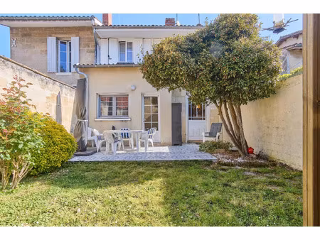 vente maison 5 pièces 134 m² cadillac-sur-garonne (33410)