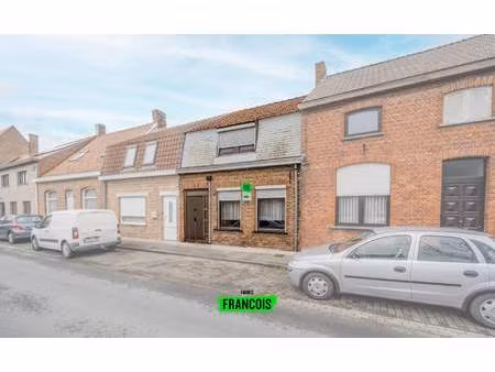 huis te koop in langemark-poelkapelle met 2 slaapkamers