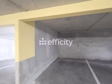 parking - 12 m²