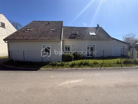 maison de 134 m² à pierre-levee