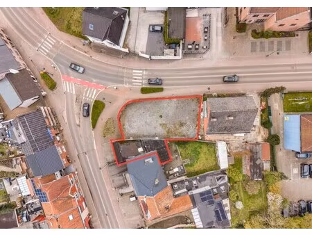 projectgrond voor het bouwen van appartementen op een toplocatie in het centrum van opglab