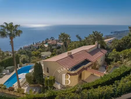 maison de luxe à vendre à théoule-sur-mer : 3 400 000 € | 324m²